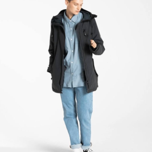 *New* Women's Ski / Snowboard Jacket